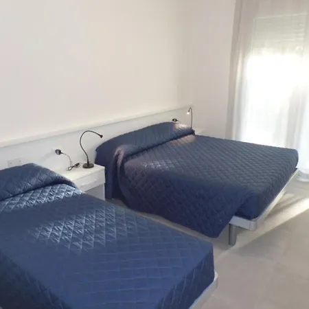 Modern One-bedroom Flat In A New