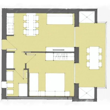Modern One-bedroom Flat In A New דירה ביביונה
